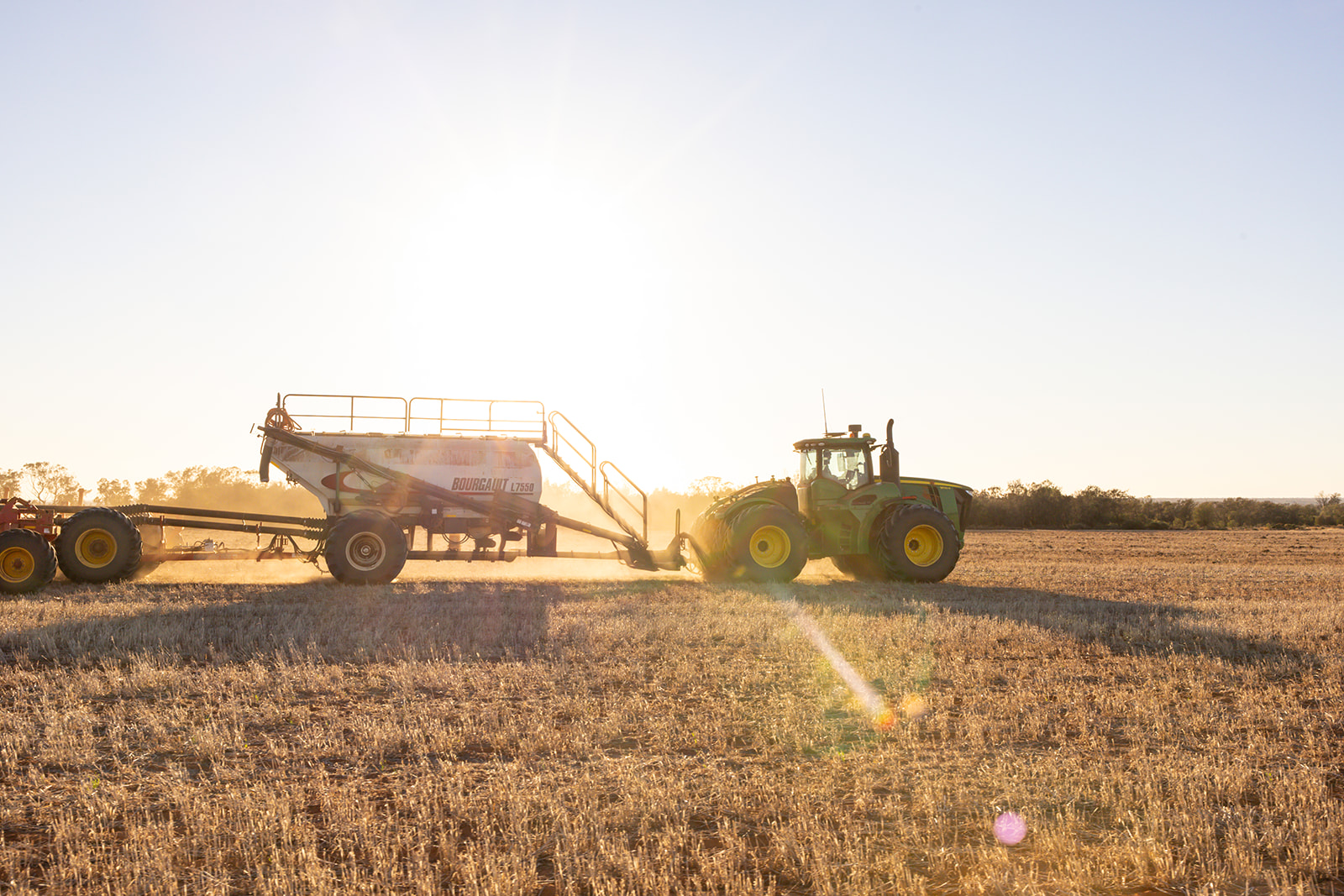FM & Sons Haulage provide fertiliser deliveries